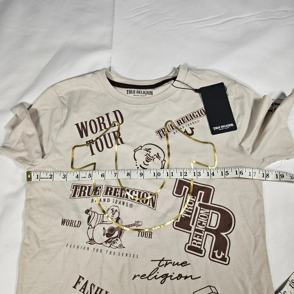 NWT True Religion Boys Medium Graphic T Shirt Beige Gold Logo World Tour